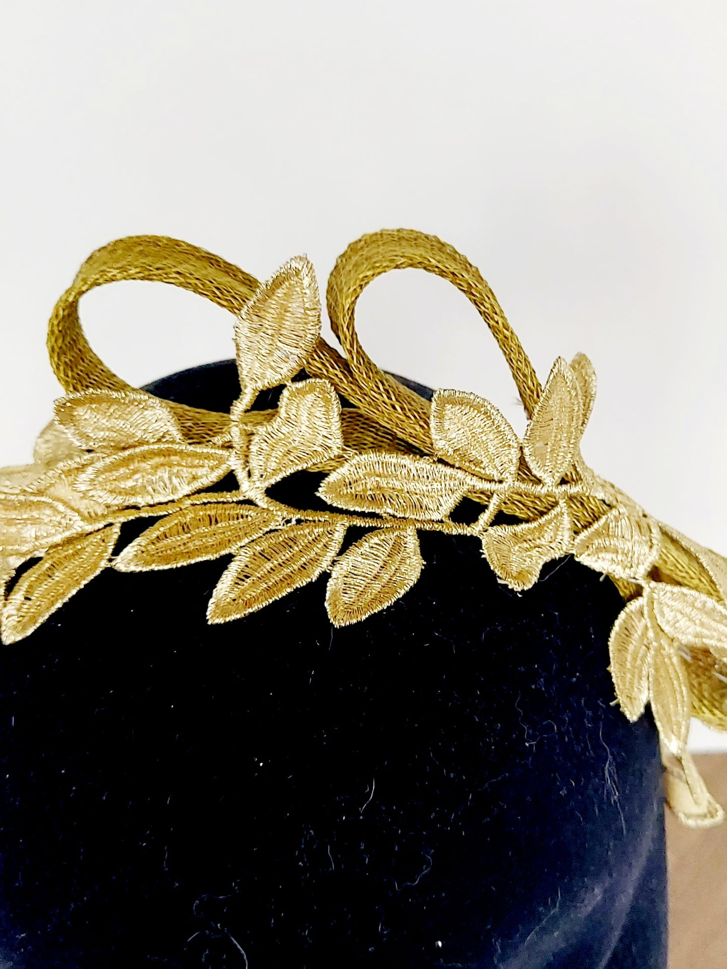 Golden leaf fascinator