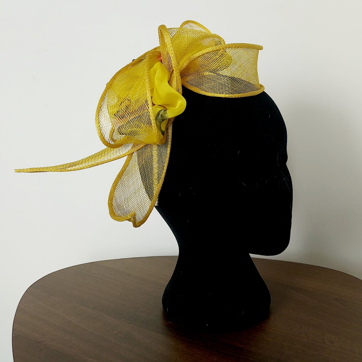 Orchids fascinator