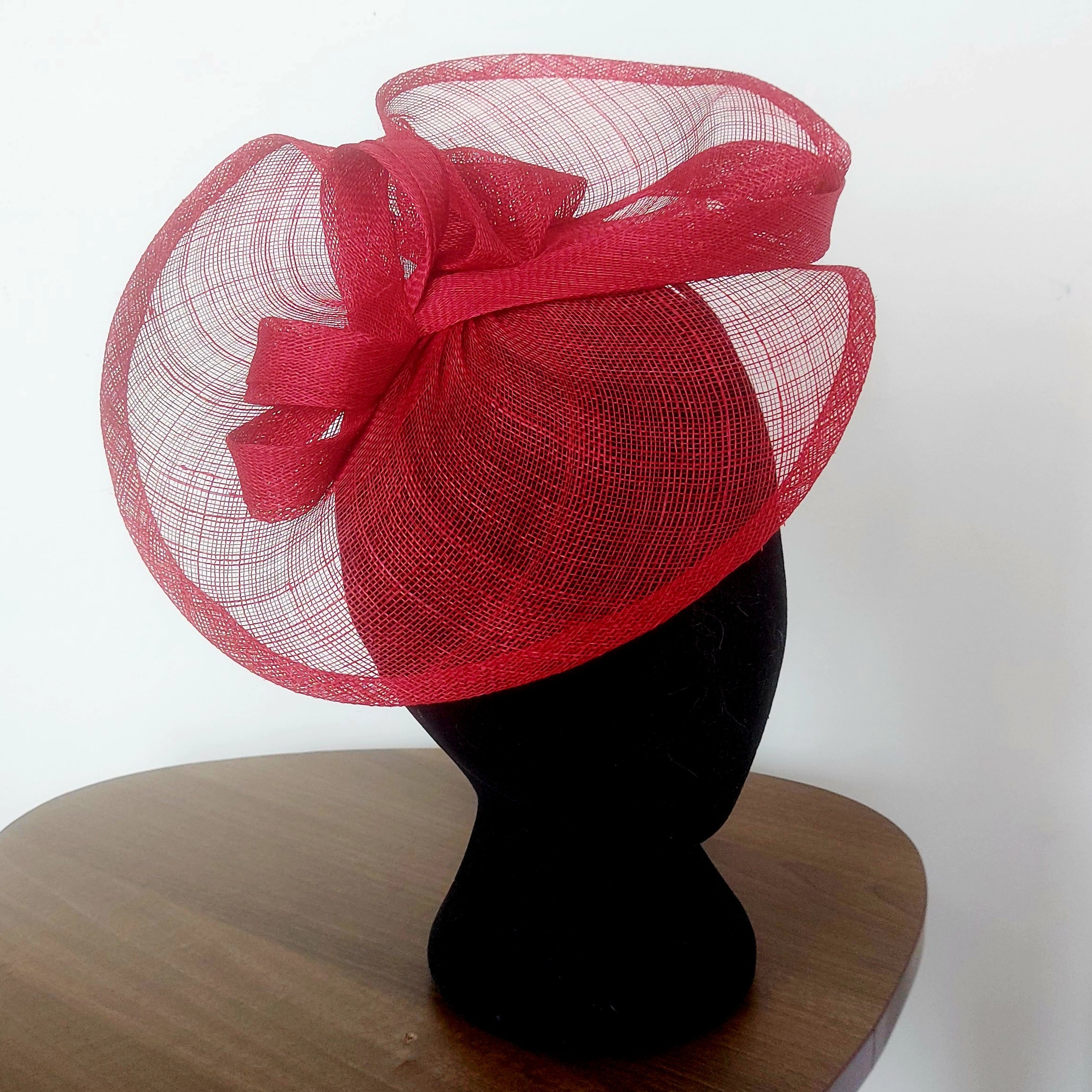 Amelia fascinator