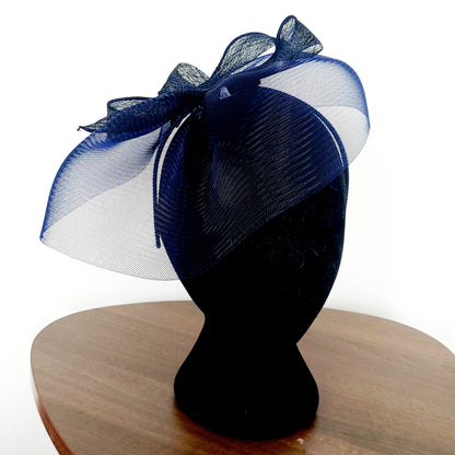 Pernille fascinator