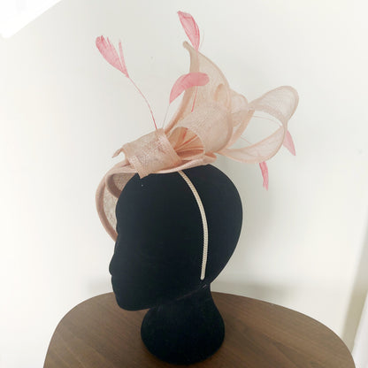 Trina fascinator