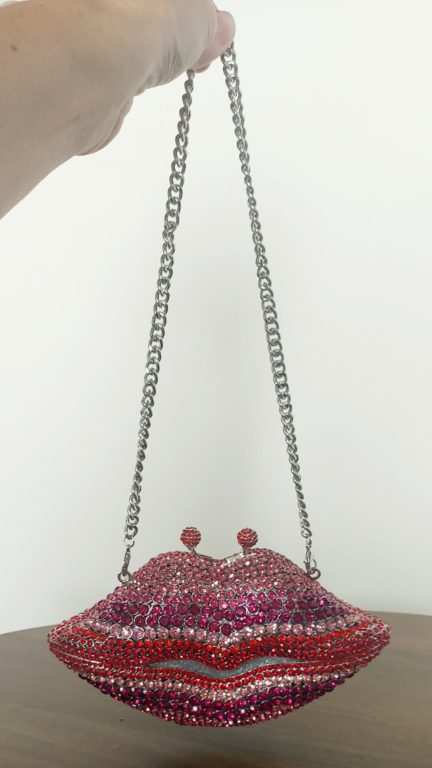 Pink lips jewel bag