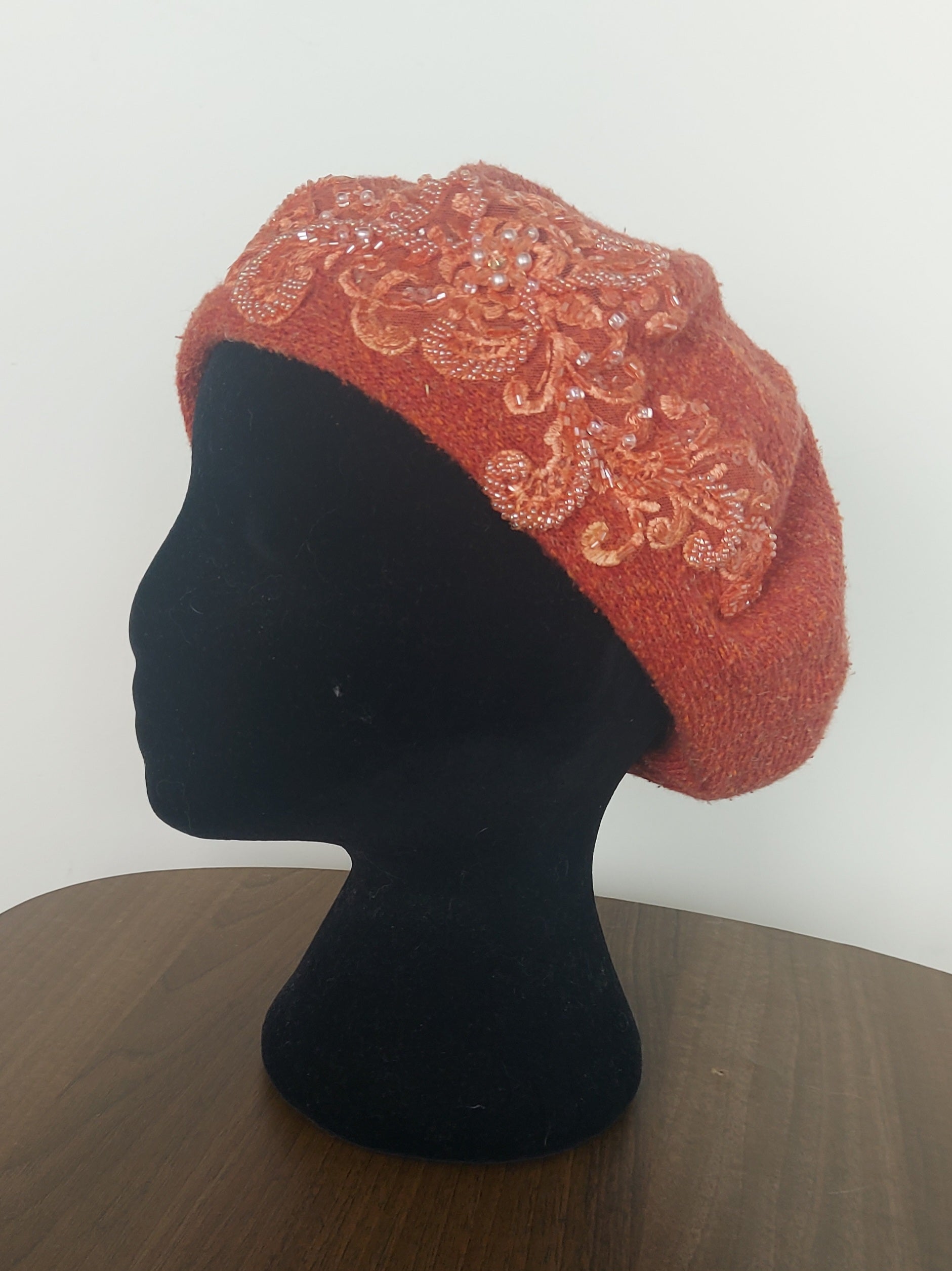 Tangerine Beret