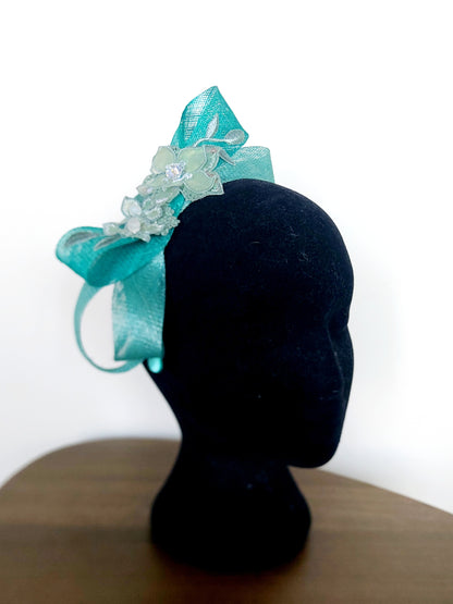 Claire fascinator