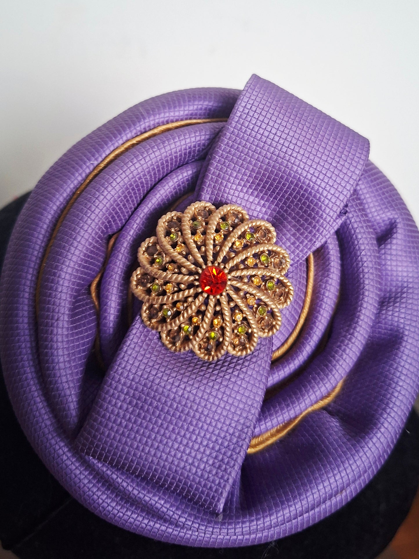 Purplyn  fascinator