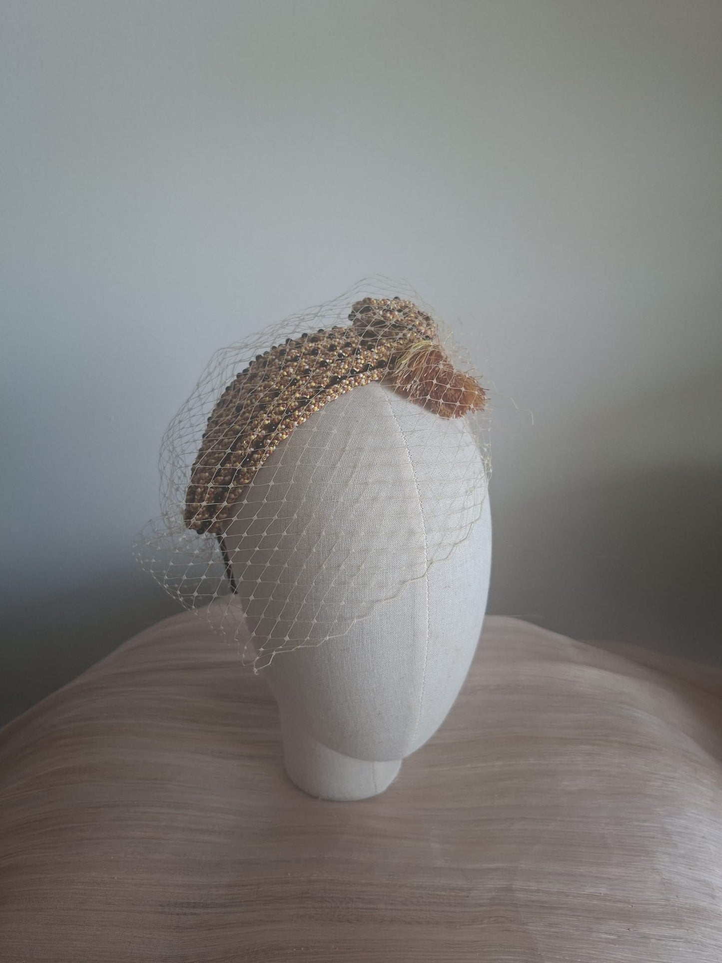 Carmen fascinator