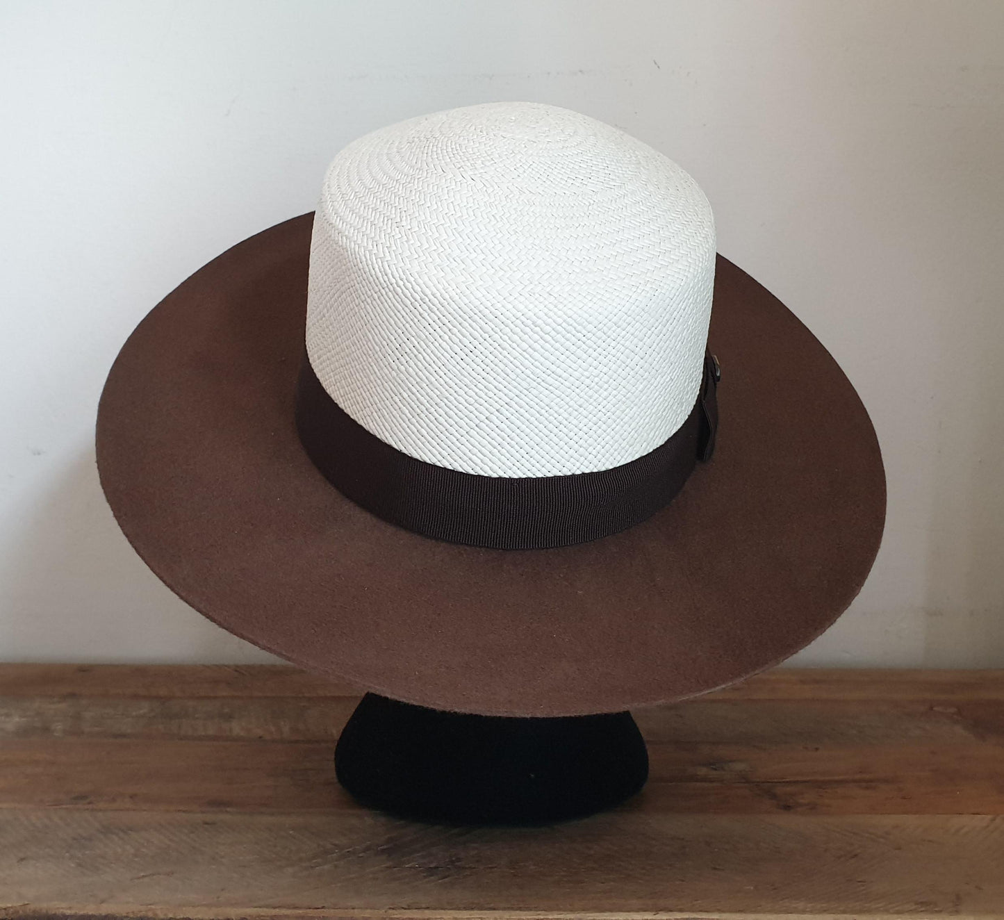 Bi-material Seville Hat